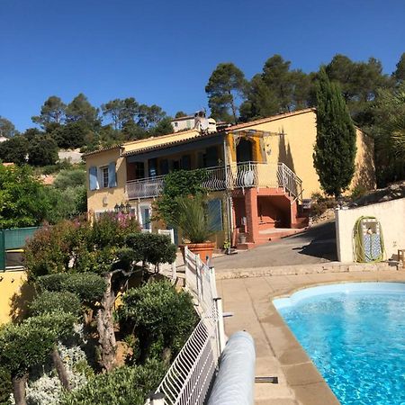 Appartement Dans La Colline Belgentier Kültér fotó