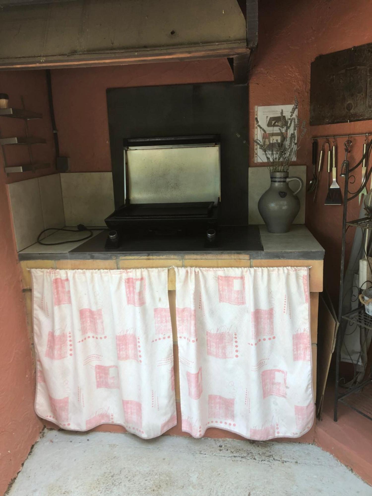 Appartement Dans La Colline Belgentier Kültér fotó
